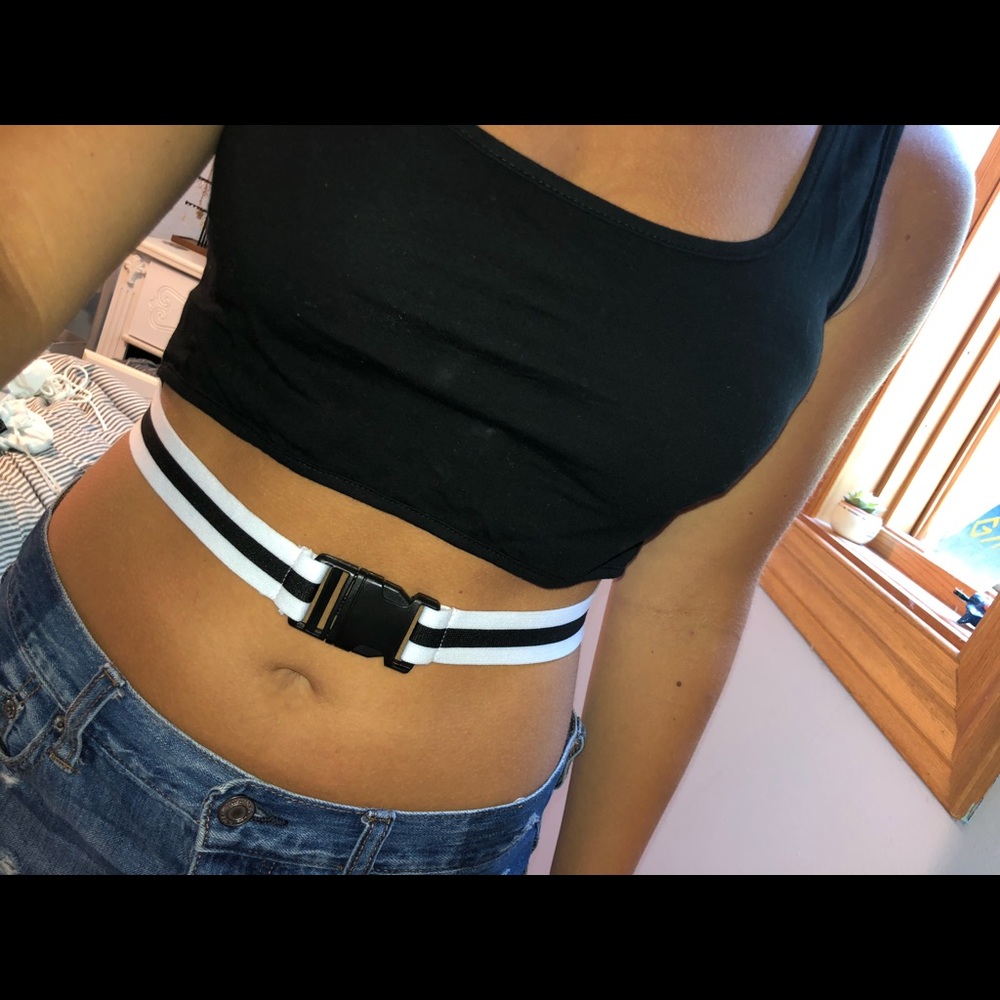 NWOT SHEIN Crop Top w/ Buckle, Black, Large fits like small.